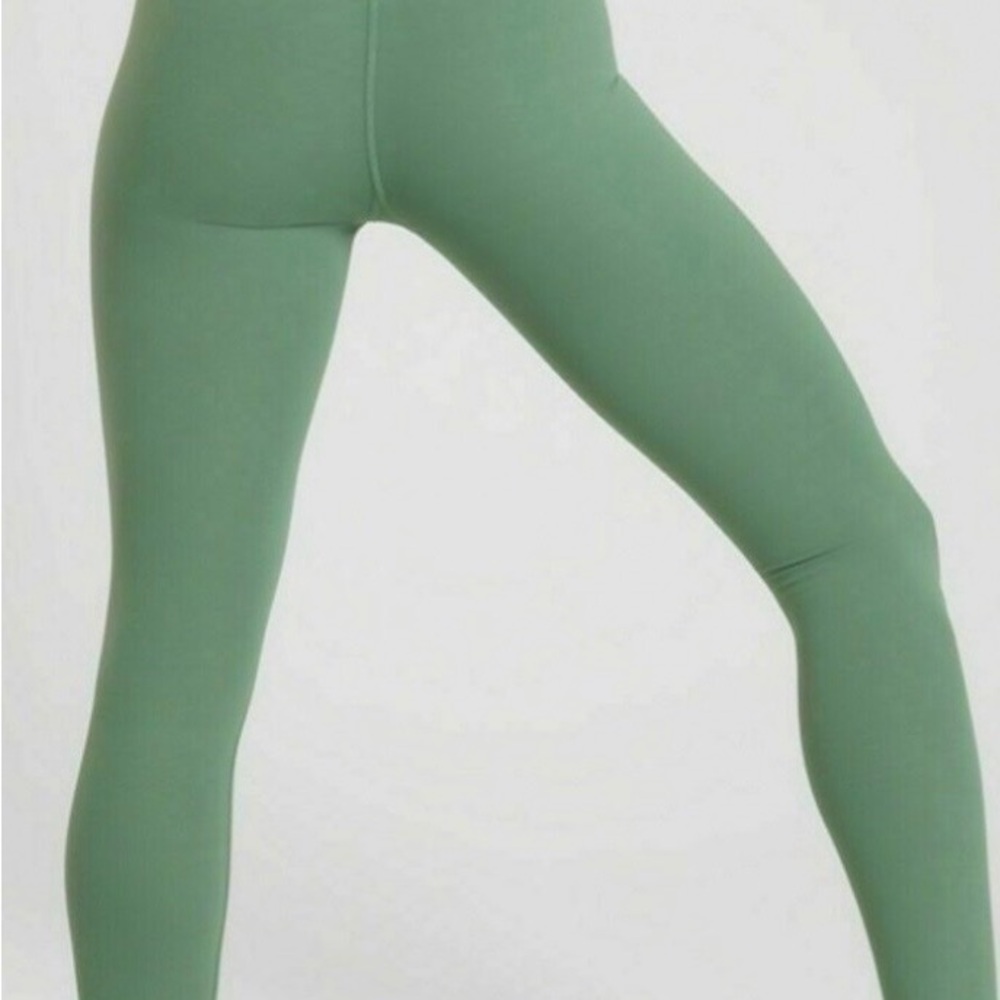 Athleta Green 7/8 Leggings
